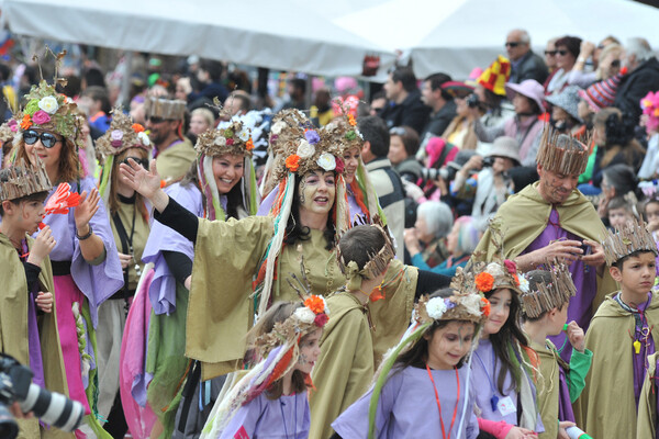 Απτόητη και φέτος η Πάτρα- Φωτογραφίες από την μεγάλη παρέλαση του Καρναβαλιού
