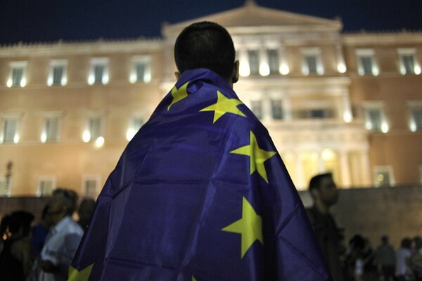 ΕΚΤ: Η ελληνική κρίση αποκάλυψε την αδυναμία της σημερινής Ευρωζώνης