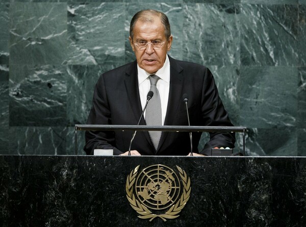 Λαβρόφ: Η Δύση δεν ανταποκρίνεται στις υποχρεώσεις που έχει στη Συρία