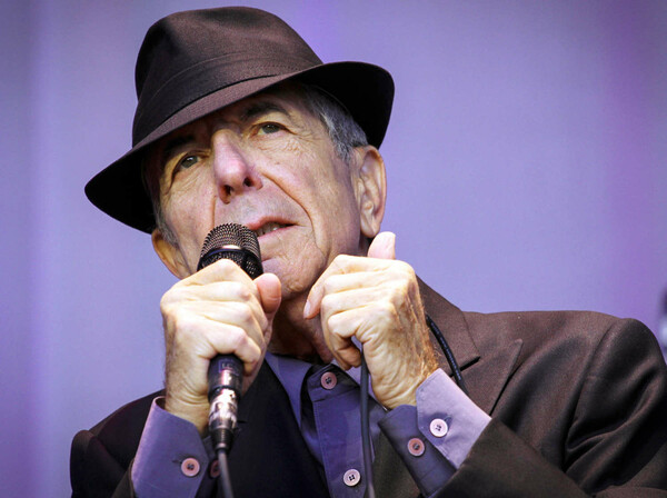 Κύκνειο άσμα ή ανάγκη αποχαιρετισμού: τι είναι, τελικά, το "You want it darker" του Leonard Cohen;