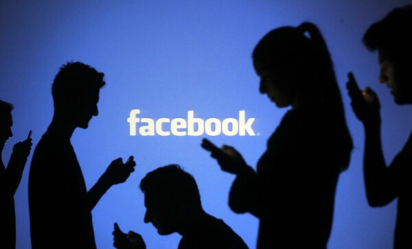 "Βοήθησε έναν φίλο που έχει ανάγκη": Ο οδηγός του Facebook για πρόληψη και μείωση των αυτοκτονιών στο διαδίκτυο