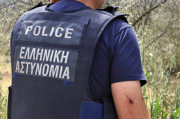 Συλλήψεις για όπλα στα Σφακιά - Βρήκαν μέχρι και καλάσνικοφ