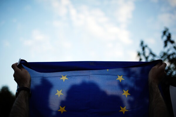Ευρωβαρόμετρο: Τι θέλουν οι Ευρωπαίοι από την ΕΕ;- Οι προσδοκίες των Ελλήνων