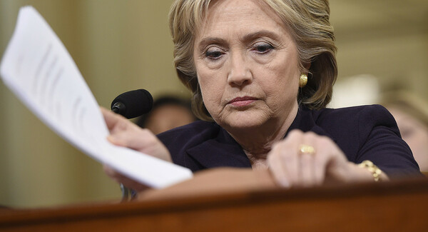 Μόλις 11 ημέρες πριν τις εκλογές το FBI ανοίγει εκ νέου την υπόθεση με τα email της Χίλαρι Κλίντον
