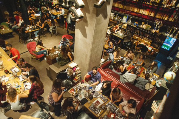 20 μαγαζιά στην Αθήνα που ξέρουν από καλό φαγητό