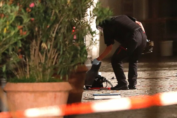 Γερμανική αστυνομία: Δεν είναι σαφές αν ο 27χρονος καμικάζι από τη Συρία ήταν ή όχι ισλαμιστής,