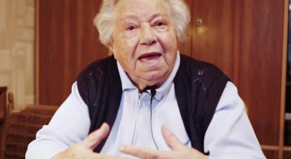 Μια 89χρονη Αυστριακή που επέζησε του ναζιστικού Ολοκαυτώματος εκλιπαρεί να μην ψηφιστεί ο υποψήφιος της ακροδεξιάς στις προεδρικές εκλογές