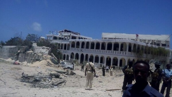 Σομαλία: Έκρηξη παγιδευμένου αυτοκινήτου κοντά στο προεδρικό μέγαρο- Νεκροί 5 στρατιώτες