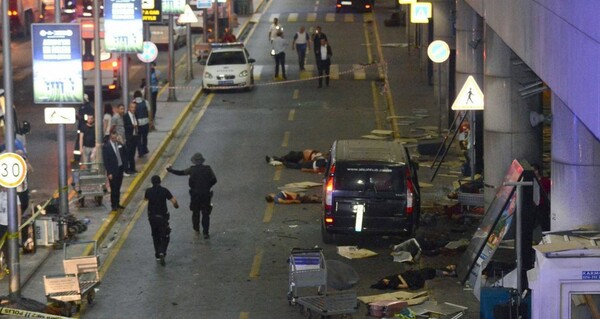 Τουρκία: Στους 41 οι νεκροί από την αιματηρή επίθεση- Ερωτήματα για τα μέτρα ασφαλείας στο αεροδρόμιο