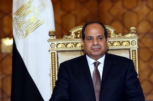 Ο Αιγύπτιος πρόεδρος ήταν ο δεύτερος ηγέτης που δέχτηκε τηλεφώνημα από τον Τραμπ