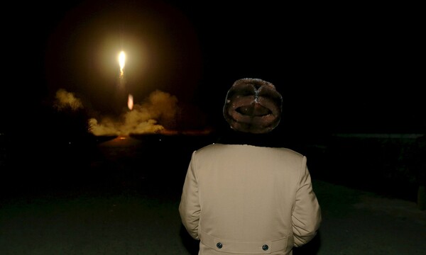 Η Β. Κορέα εκτόξευσε πυραύλους που κατέπεσαν εντός της ιαπωνικής αποκλειστικής οικονομικής ζώνης