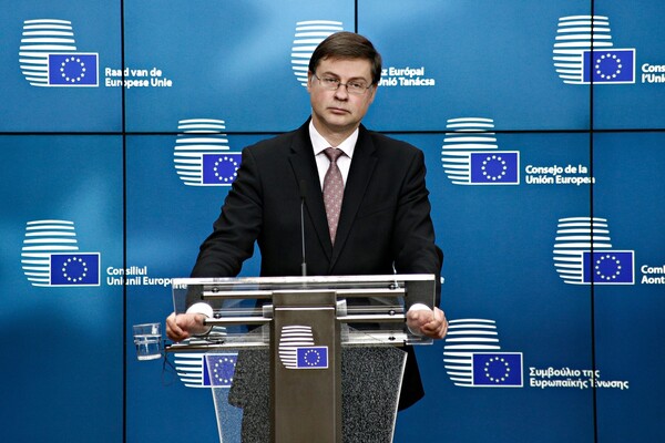 Ντομπρόβσκις: Αναμένουμε και χρειαζόμαστε συμφωνία στο Eurogroup