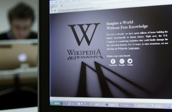 Ο Ερντογάν μπλόκαρε και τη Wikipedia στην Τουρκία