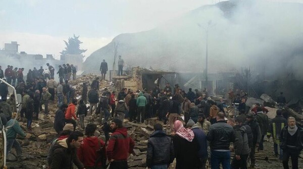Συρία: Στους 60 οι νεκροί από την έκρηξη παγιδευμένου αυτοκινήτου στην πόλη Αζάζ (updated)