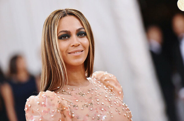 Η έκπληξη της Beyoncé σε μία νεαρή θαυμάστριά της που πάσχει από σπάνια μορφή καρκίνου