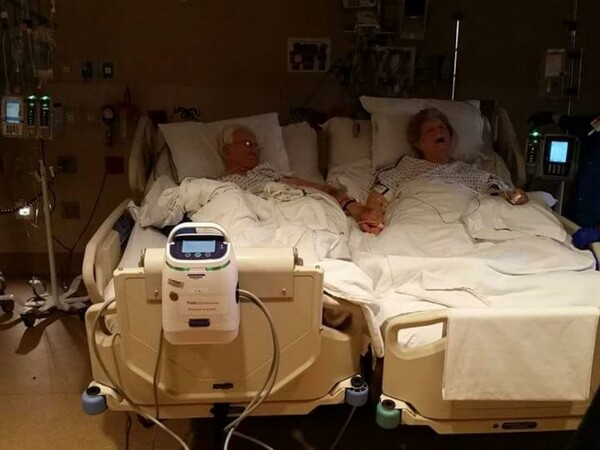 «Πέθανε από ραγισμένη καρδιά»: Παντρεμένοι για 63 χρόνια, πέθαναν πιασμενοι απ' το χέρι με διαφορά ωρών στο ίδιο δωμάτιο νοσοκομείου