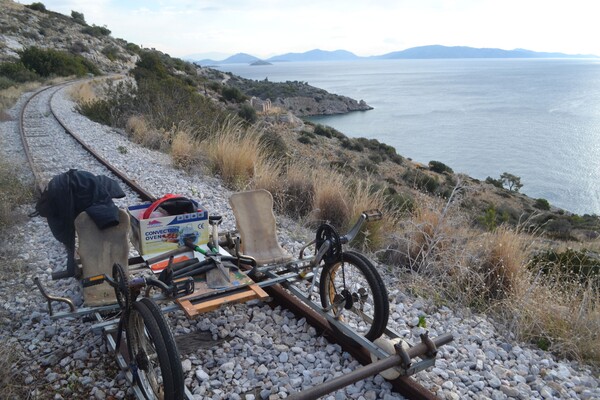 Railbiking: ποδηλασία πάνω στις ράγες του τρένου στα πιο φανταστικά μέρη της Ελλάδας