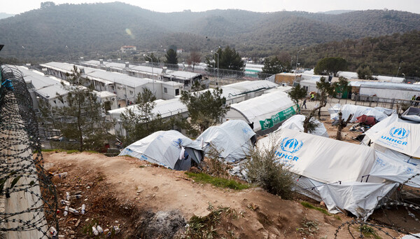 Μυτιλήνη: Επεισόδια στον καταυλισμό προσφύγων στη Μόρια