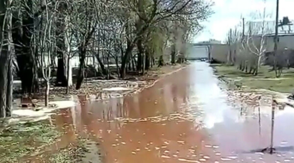 Ρωσία: Tι συμβαίνει όταν καταρρέει εγκατάσταση αποθήκευσης χυμών