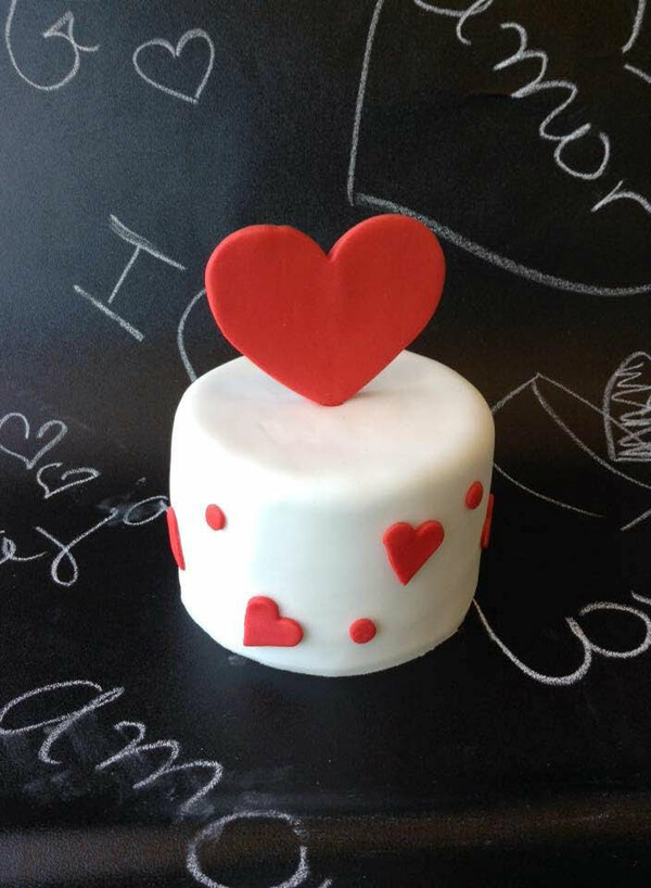 Γλυκά «σ’ αγαπώ!» από το Make my Cake