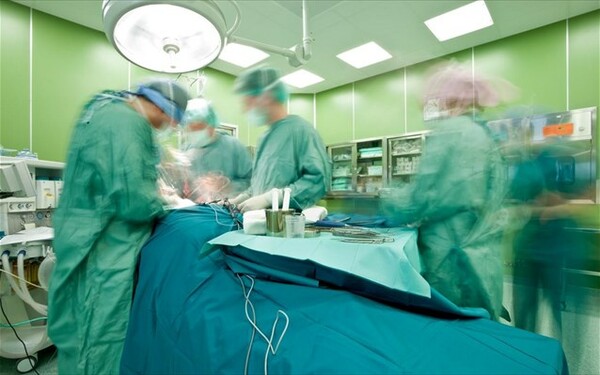Αφαίρεσαν χειρουργική βαλβίδα από την κοιλιά Bιετναμέζου μετά από 18 χρόνια