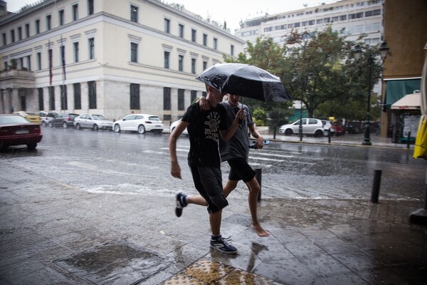 Έκτακτο δελτίο επιδείνωσης καιρού: Έρχονται βροχές, καταιγίδες και πιθανές χαλαζοπτώσεις