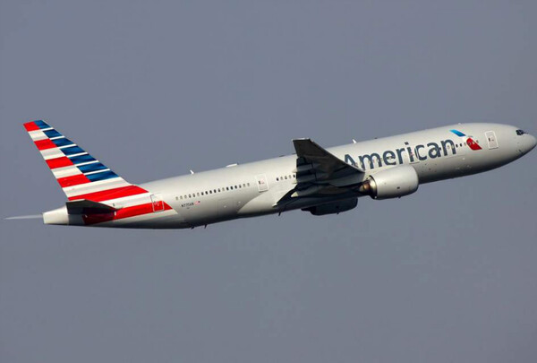 Πτήση τρόμου της «American Airlines» από την Αθήνα προς τις ΗΠΑ - Δέκα τραυματίες από αναταράξεις