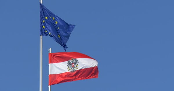 Οι περισσότεροι Αυστριακοί «βλέπουν» πλεονεκτήματα από τη συμμετοχή της χώρας τους στην ΕΕ