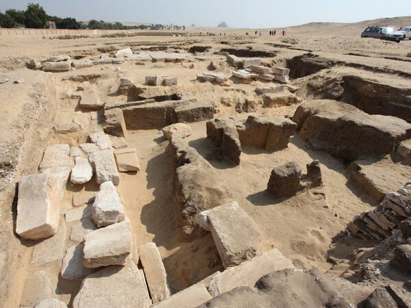 Σημαντική ανακάλυψη στην Αίγυπτο: Εντοπίστηκε ναός του Φαραώ Ραμσή Β' κοντά στο Κάιρο