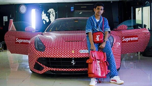 O 15χρονος από το Ντουμπάι που προκαλεί στο Instagram με την Supreme & Louis Vuitton Ferrari