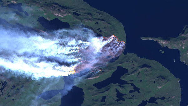 Δανία: Στις φλόγες δύο περιοχές της Γροιλανδίας- Απαγορεύτηκε η κυκλοφορία και το κάπνισμα