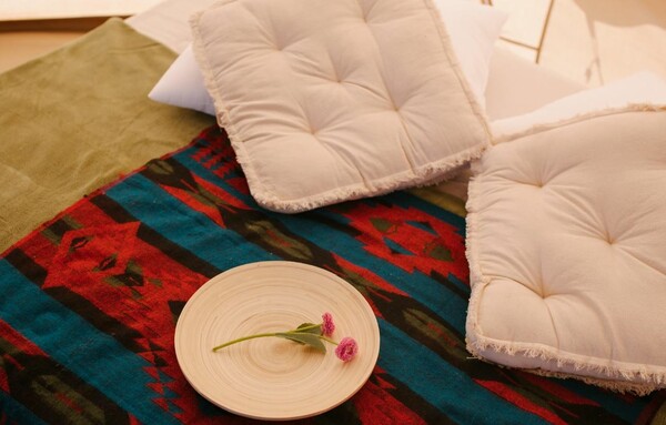 Εναλλακτικές διακοπές και glamping σε ένα «NISI» στο κέντρο της Ελλάδας