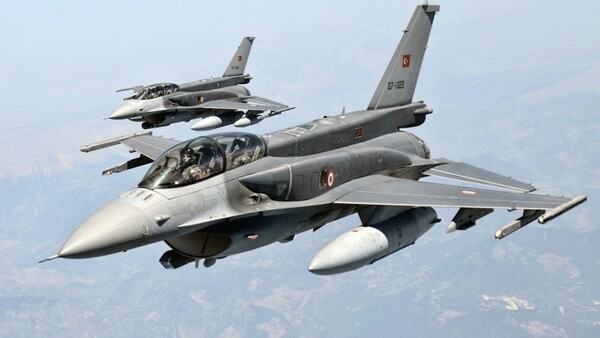 Toυρκικά F-16 πέταξαν πάνω από Ανθρωποφάγους και Αγαθονήσι