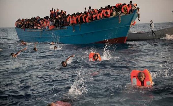Τυνησία: Πλοίο συγκρούσθηκε με βάρκα που μετέφερε περίπου 70 μετανάστες-Πληροφορίες για πολλούς νεκρούς
