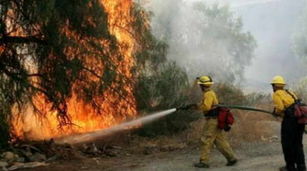 Τρίπολη: Σε εξέλιξη φωτιά σε δασική έκταση