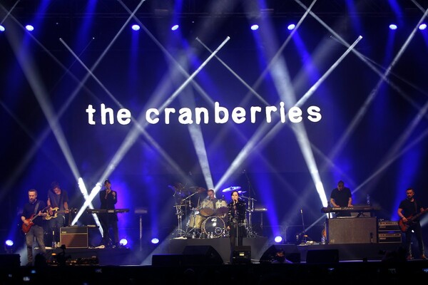 Οι Cranberries κυκλοφορούν νέο άλμπουμ - «Θα τελειώσουμε αυτό που αρχίσαμε με την Ντολόρες»