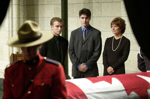 Μάργκαρετ Τρουντό: Η σκανδαλώδης ζωή της μητέρας του Καναδού πρωθυπουργού