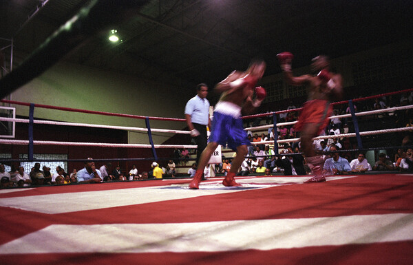 Panama boxing. Από τον Νίκο Κόκκα.