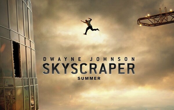 Το Twitter τρολάρει την αφίσα της νέας ταινίας του Ντουέιν Τζόνσον και το ακατόρθωτο άλμα του
