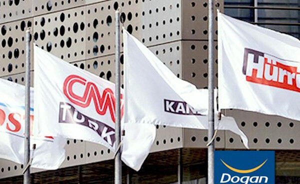 Τουρκία: Σε φιλοκυβερνητικό επιχειρηματία πωλήθηκε ο όμιλος Dogan, στον οποίον ανήκουν Hurriyet και CNN Turk