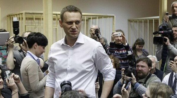Μυστήριο με τη σύλληψη του Ναβάλνι στη Ρωσία - Τον έπιασαν και τον άφησαν ελεύθερο σε λιγότερο από μια ώρα