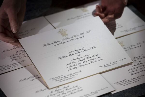 Το βασιλικό προσκλητήριο για το γάμο του πρίγκιπα Χάρι και της Μέγκαν Μαρκλ