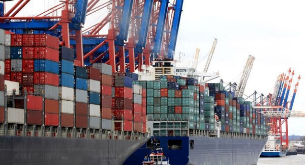 Ο ΠΟΕ προειδοποιεί: Ανά πάσα στιγμή μπορεί να ξεσπάσουν εμπορικοί πόλεμοι, με τρόπους αναπάντεχους