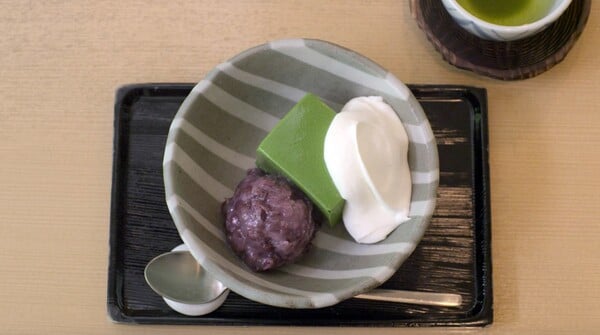 Τα γιαπωνέζικα γλυκά του λαίμαργου Κάνταρο σε μία σειρά που δεν έχεις ξαναδεί