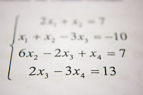 Η Φλόριντα απέρριψε 54 σχολικά βιβλία μαθηματικών λόγω «απαγορευμένων θεμάτων»