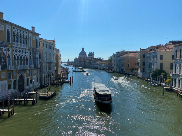 Στη Βενετία με overdose τέχνης και ομορφιάς