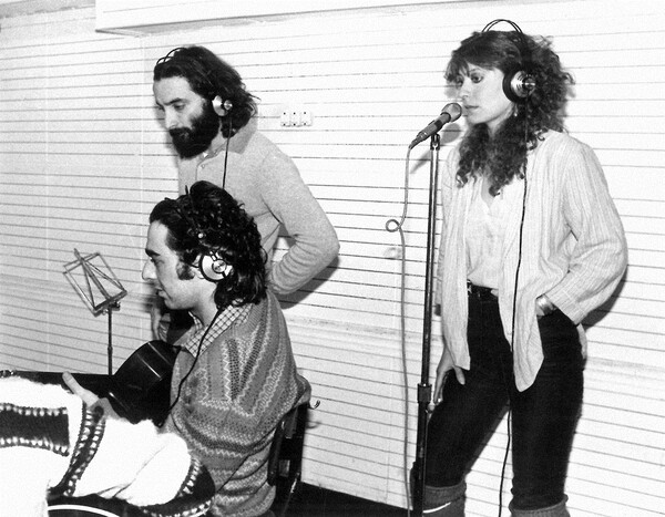 ΕΠΕΞ Ηδύλη Τσαλίκη: το μοναδικό άλμπουμ της από το 1983 κυκλοφορεί ξανά τώρα σε βινύλιο
