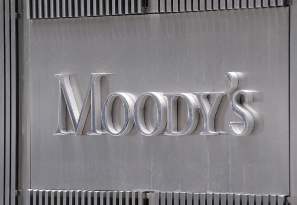 Moody's: Δεν έδωσε την επενδυτική βαθμίδα στην Ελλάδα