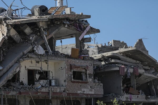 Γάζα: Το Ισραήλ βομβαρδίζει τη Ράφα, παρά τις απειλές ΗΠΑ για διακοπή παραδόσεων όπλων