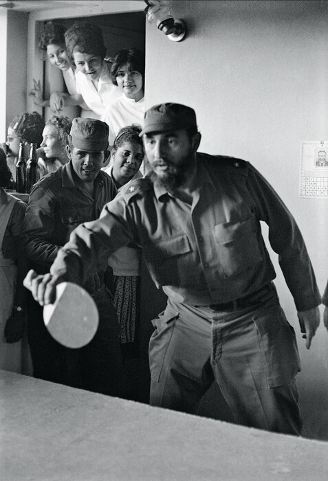 Η Κούβα του Φιντέλ Κάστρο μέσα από τον φωτογραφικό φακό ενός Αμερικανού